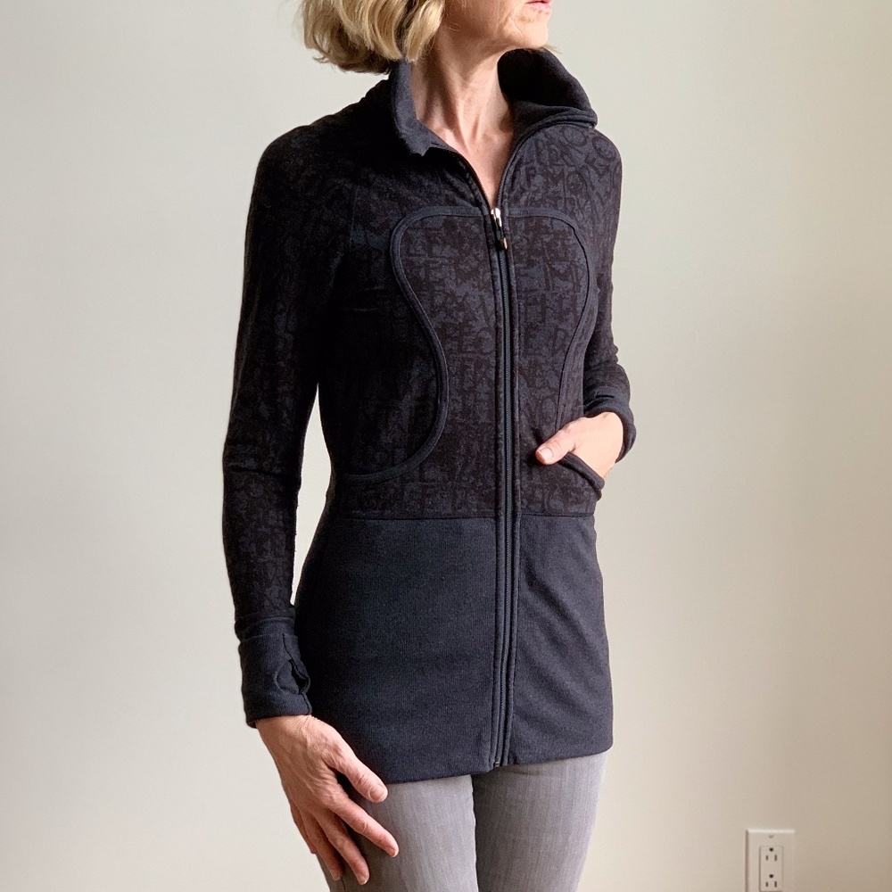 Lululemon top